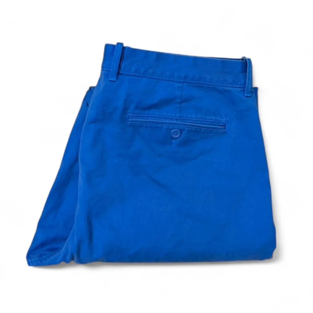J. Crew excellent great